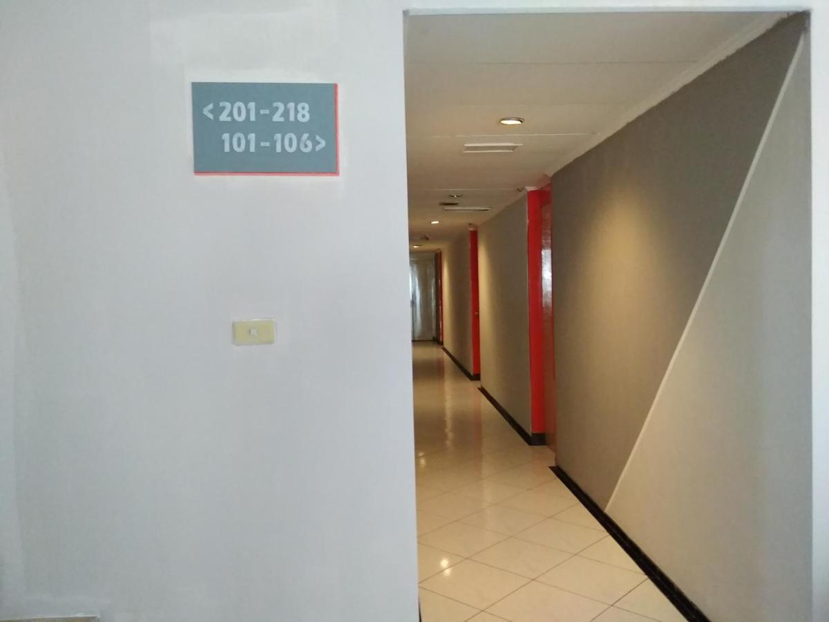 K-Style Eco Hotel Jakarta Luaran gambar