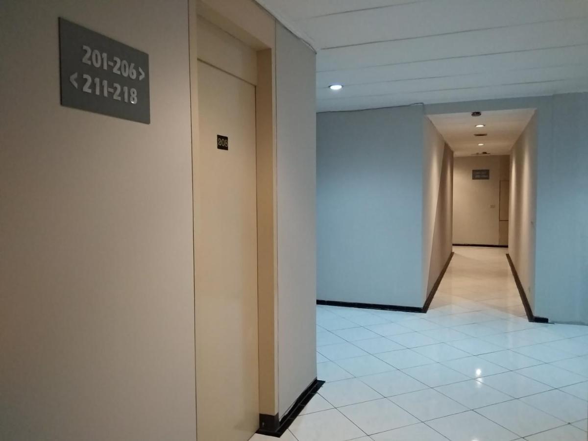 K-Style Eco Hotel Jakarta Luaran gambar