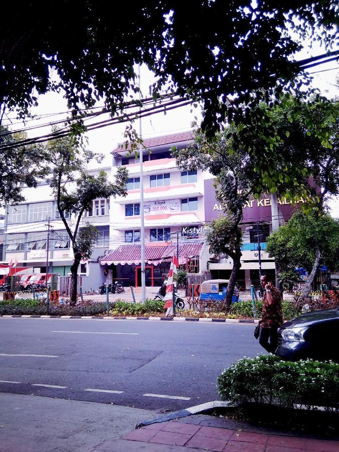K-Style Eco Hotel Jakarta Luaran gambar